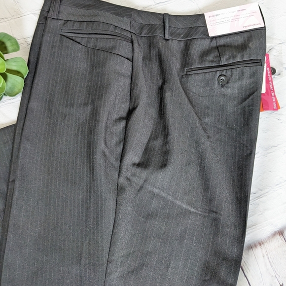 PENNINGTONS Straight Fit Slimming Fit Dress Pant Trousers - Picture 5 of 11